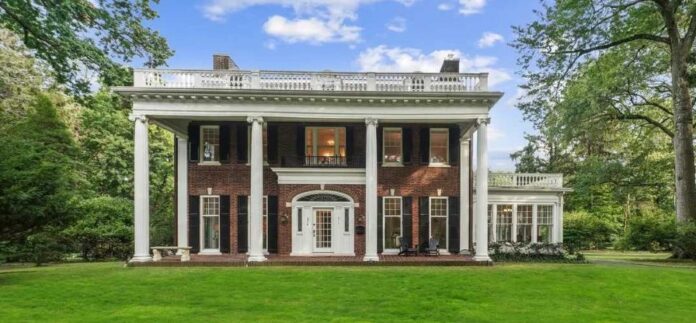 1922 Colonial Revival Pending Sale in South Orange Village Township, New Jersey